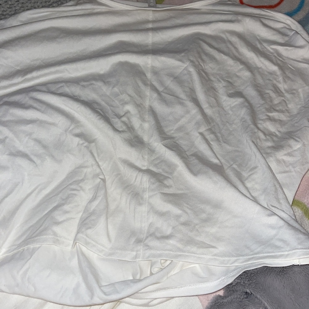 Athleta // Dolman Tee🌛 - Picture 10 of 10